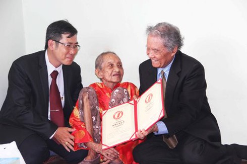 Giám định tuổi cụ bà Việt Nam sống qua 3 thế kỷ - ảnh 1