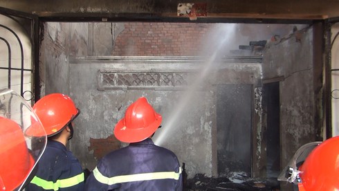 TP.HCM: Nhà mới sửa xong đã bị “bà hỏa” thiêu rụi - ảnh 3