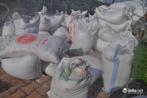 TP.HCM: Cháy lớn ở Bến Bình Đông, 1 người mất tích trong biển lửa - ảnh 12