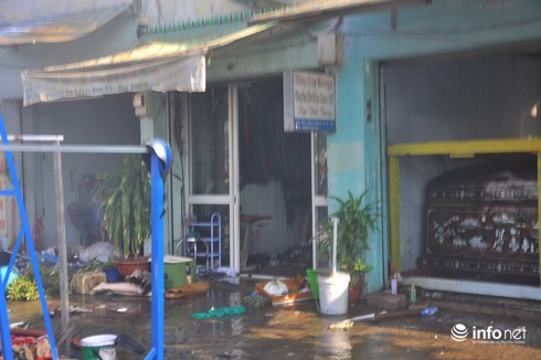 TP.HCM: Cháy lớn ở Bến Bình Đông, 1 người mất tích trong biển lửa - ảnh 16