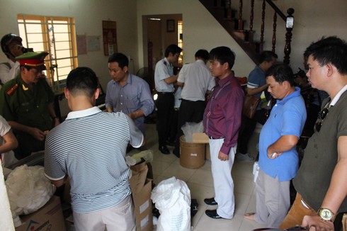 Nhiều điểm buôn bán chất cấm “tạo nạc” tại TP.HCM bị “lật tẩy” - ảnh 1