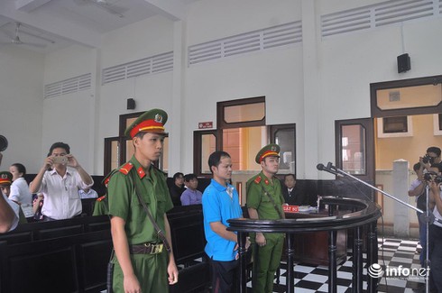 Bắt đầu xét xử vụ án “con ruồi trong chai Number 1” - ảnh 2