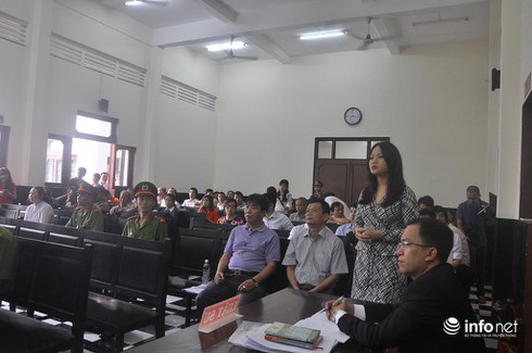 Bắt đầu xét xử vụ án “con ruồi trong chai Number 1” - ảnh 3