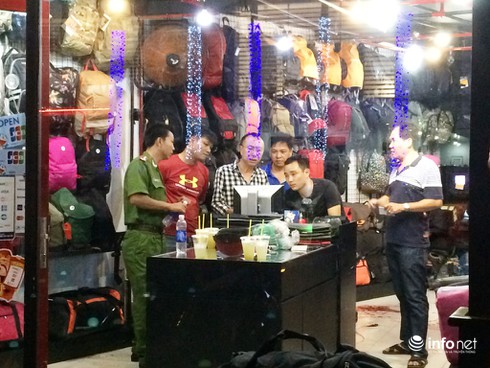 Bắt “nóng” cô gái dùng dao chém người, cướp tài sản - ảnh 2