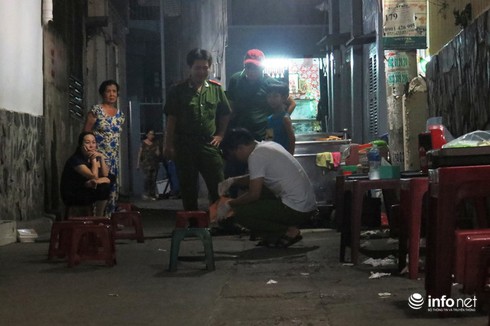 Mở cốp xe, cô gái lấy dao đâm chết nam thanh niên - ảnh 2