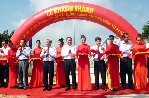 Chính thức khánh thành cầu Ghềnh mới - ảnh 1