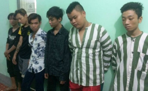 Băng nhóm dưới 18 tuổi gây hàng chục vụ cướp giật - ảnh 1