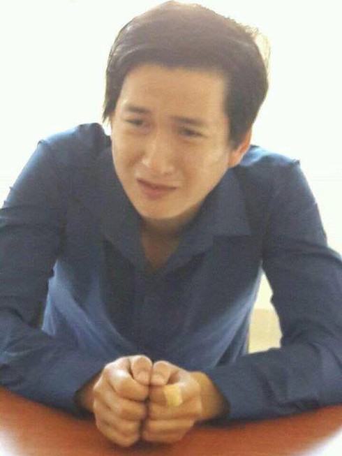 Nghi can vụ đâm chết 2 người “mếu máo” khai tội - ảnh 1