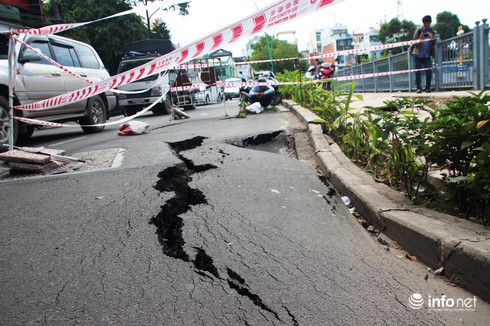 Sụt, nứt nghiêm trọng trên đường Trường Sa - ảnh 3