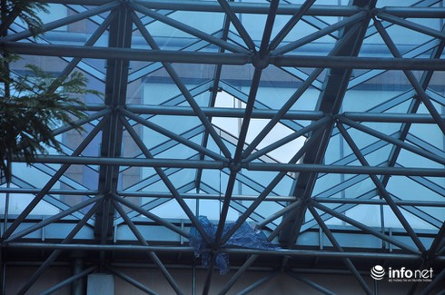 Rơi từ tầng cao khách sạn 5 sao, nam thanh niên tử vong - ảnh 2