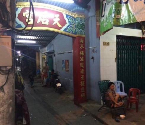 Nam thanh niên đâm chết bạn nhậu rồi về ôm mẹ khóc - ảnh 1