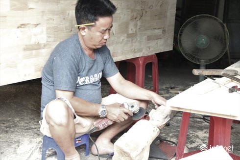 Gặp nghệ nhân tạo hình rối nước duy nhất còn lại ở TP.Hồ Chí Minh - ảnh 2