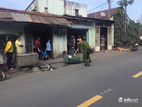 Tai nạn hi hữu: Tử vong khi mang thùng phi đi hàn - ảnh 2
