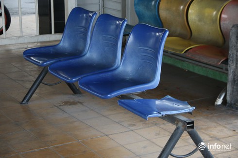 TP.HCM: Công viên bến Bạch Đằng xuống cấp trầm trọng - ảnh 6