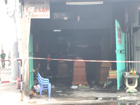TP.HCM: Cháy kinh hoàng trong đêm, 4 người trong gia đình tử vong - ảnh 1