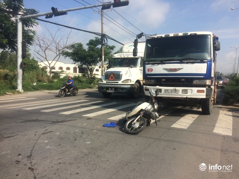 Hung thần xe ben tông 2 vợ chồng thương vong - ảnh 2