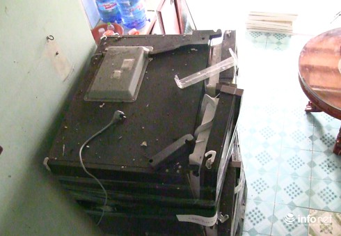 Niêm phong chiếc tủ lạnh nơi 2 cụ già bị bỏng nặng sau vụ cháy nổ - ảnh 1