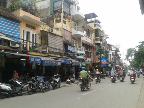 Nhà mặt đường phố cổ: Chơi không vẫn thừa tiền tiêu cả đời - ảnh 1