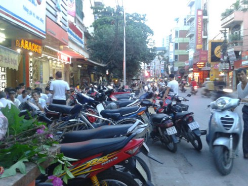 Vui như quán bia
