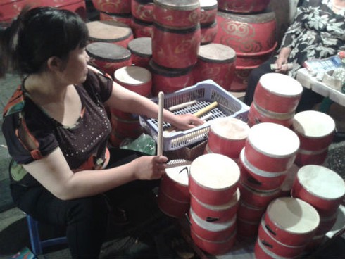 Nghịch cảnh bánh Trung thu ế chưa từng, đồ chơi mang thúng hốt bạc - ảnh 19