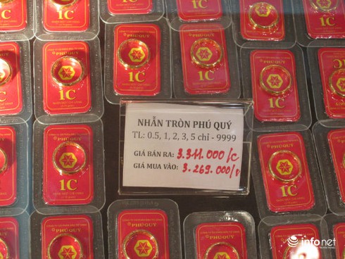 Tranh nhau đặt cọc,