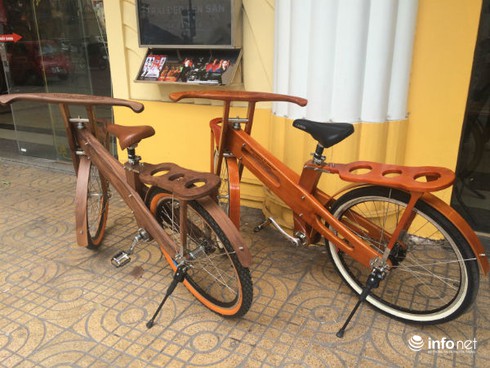 Độc đáo xe đạp làm từ gỗ óc chó, giá đắt ngang xe máy ở Hà Nội - ảnh 4