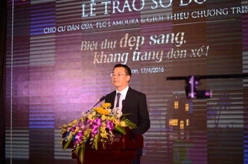 Cư dân phấn khởi nhận sổ đỏ biệt thự biển FLC L’Amoura - ảnh 3