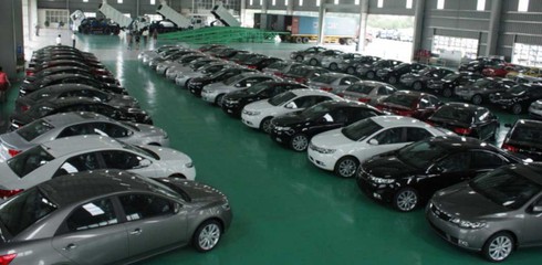 Nhóm DN nhập khẩu ô tô vừa và nhỏ kêu lên Thủ tướng vụ Thông tư 20 - ảnh 1