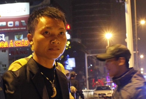 Quân nhân mang súng săn ra Thủ đô để bắn chim - ảnh 1