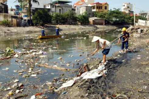 Ngân sách xử lý ô nhiễm môi trường 2013: Chỉ có 131 tỷ đồng! - ảnh 1