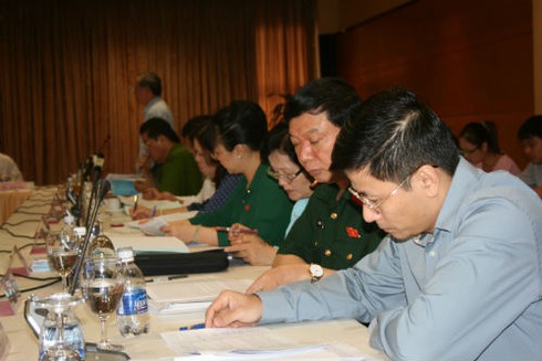 Quá xa thực tế - ảnh 1