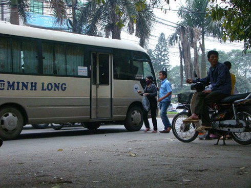 Điều chuyển tuyến khỏi bến Mỹ Đình: “Đánh úp” DN? - ảnh 1