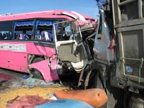 Cảnh báo: Hơn 5600 người chết TNGT trong 7 tháng đầu năm - ảnh 1