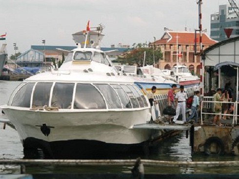 Bộ GTVT yêu cầu tàu cao tốc cánh ngầm lắp đặt AIS - ảnh 1