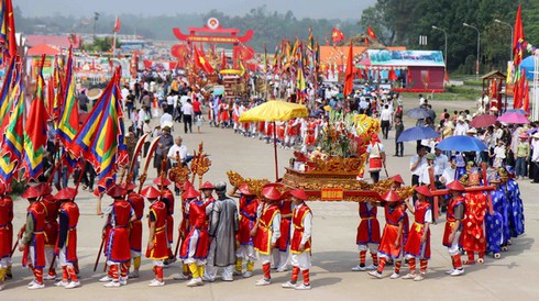 Giỗ tổ Hùng Vương 2014 sẽ không còn hiện vật lạ, khủng - ảnh 2