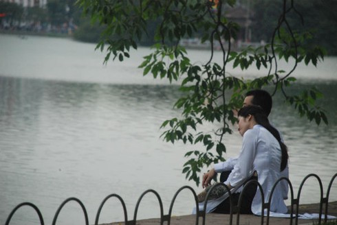 Vẻ đẹp Hà Nội thanh bình đón mừng sinh nhật Bác! - ảnh 12