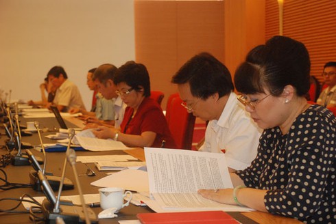 Lo “phình” biên chế khi sửa Luật tổ chức Quốc hội - ảnh 1