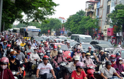 Hà Nội: Cấm ô tô tuyến đường huyết mạch Cầu Giấy – Xuân Thủy - ảnh 1