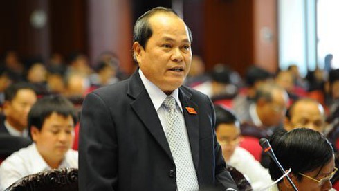 “Giấy khai sinh, CMND có tội tình gì?” - ảnh 1