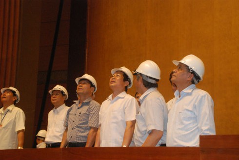 Bộ trưởng TT&TT kiểm tra hệ thống âm thanh, truyền hình Nhà Quốc hội - ảnh 13