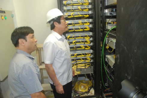 Bộ trưởng TT&TT kiểm tra hệ thống âm thanh, truyền hình Nhà Quốc hội - ảnh 6