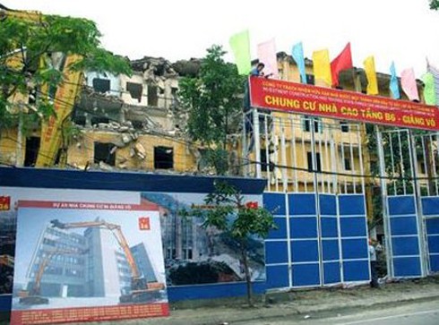 Hà Nội thúc tiến độ cải tạo chung cư B6 Giảng Võ - ảnh 1