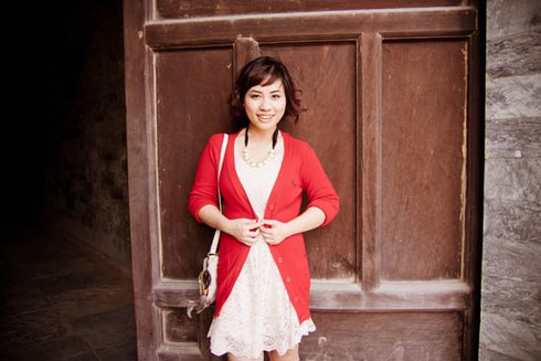 Chọn trang phục dịu dàng cho tiết thu Hà Nội - ảnh 11