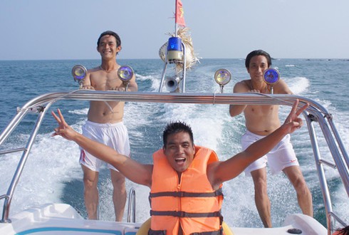 ĐT Việt Nam hào hứng lặn biển ngắm san hô