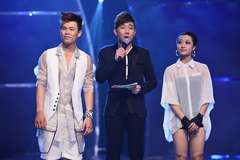 Ngô Thanh Vân khoe chân thon trên sàn khiêu vũ - ảnh 3