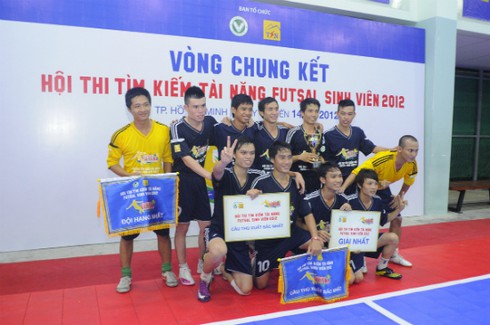 Kết thúc VCK tìm kiếm tài năng Futsal sinh viên 2012