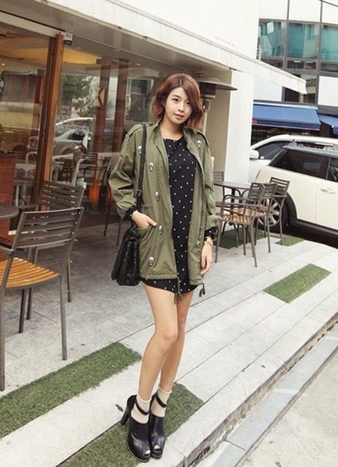 15 gợi ý mix trang phục thu ấn tượng cho bạn gái