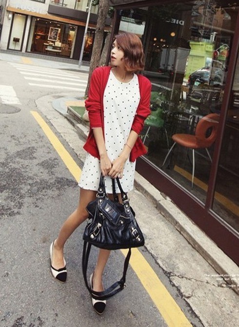 15 gợi ý mix trang phục thu ấn tượng cho bạn gái