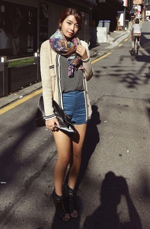 15 gợi ý mix trang phục thu ấn tượng cho bạn gái