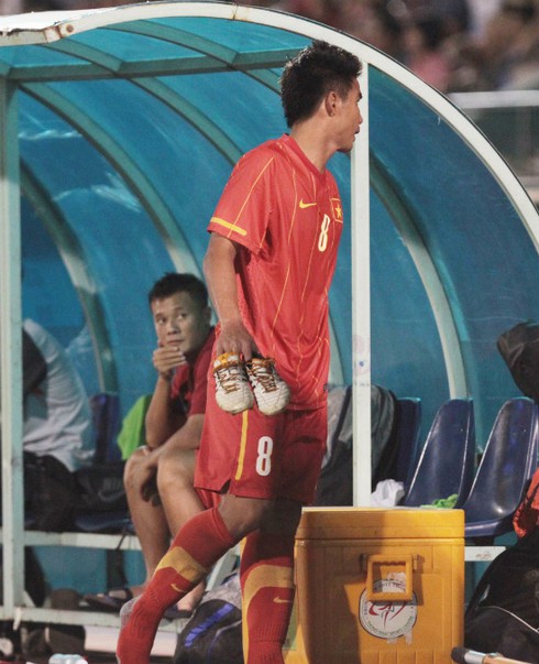 Tuyển Việt Nam đá giao hữu với các ngôi sao Brazil